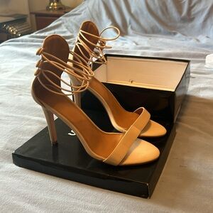 Beige/nude high heel sandles